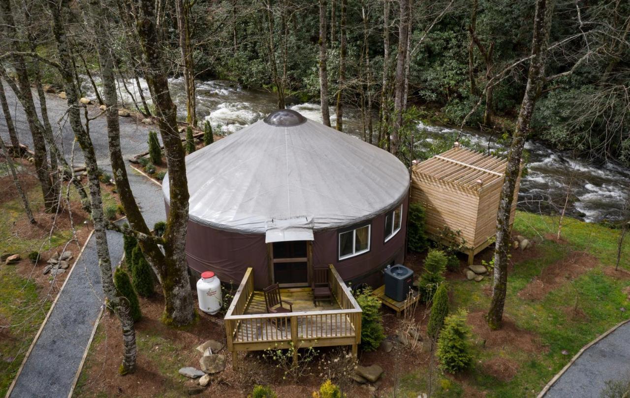 Tranquil Haven Luxy Yurt - Creekside Glamping With Private Hot Tub Villa Topton Exteriör bild